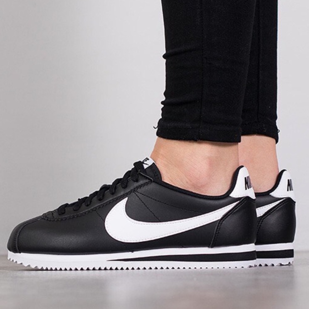 NIKE Basic Cortez Leather Sneakers Shoes Black
